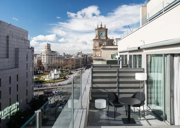 Catalonia Square 4* Sup